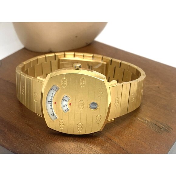 Gucci Unisex Watch YA157403 Grip Swiss Quartz Jump Hour Dial Gold Steel 35mm - Picture 8 of 14